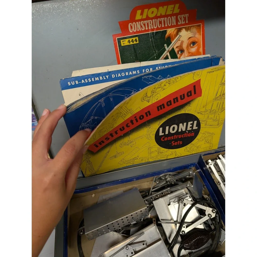 Vintage Lionel Construction Set No. 444‎ Metal Case Instruction Manuals 1940s